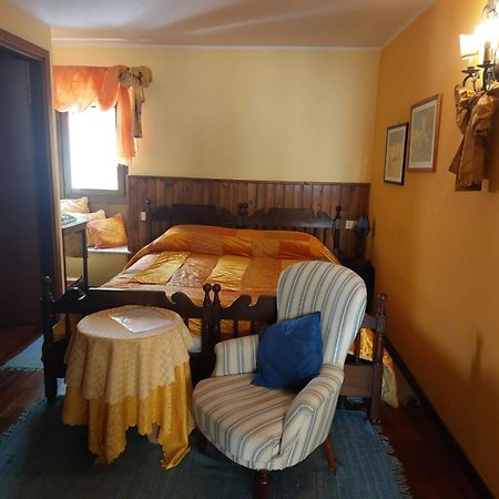 Una Franca Camere Di Charme Biella Exterior foto